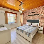 Apartment Hidirlik Aparts *