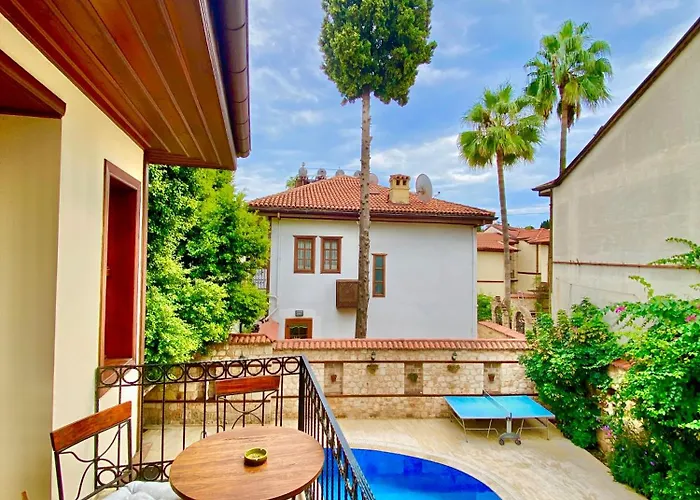 Διαμέρισμα Attalos 2 *