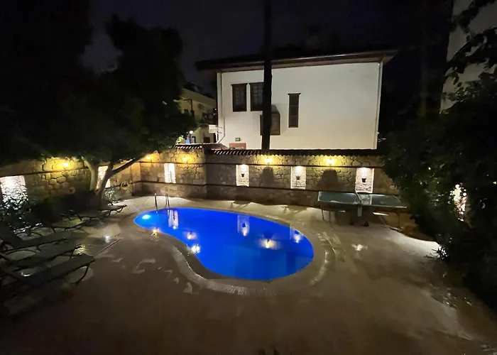 Attalos 2 * Αττάλεια