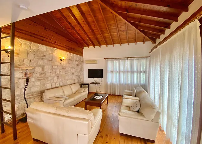 Attalos 2 Διαμέρισμα