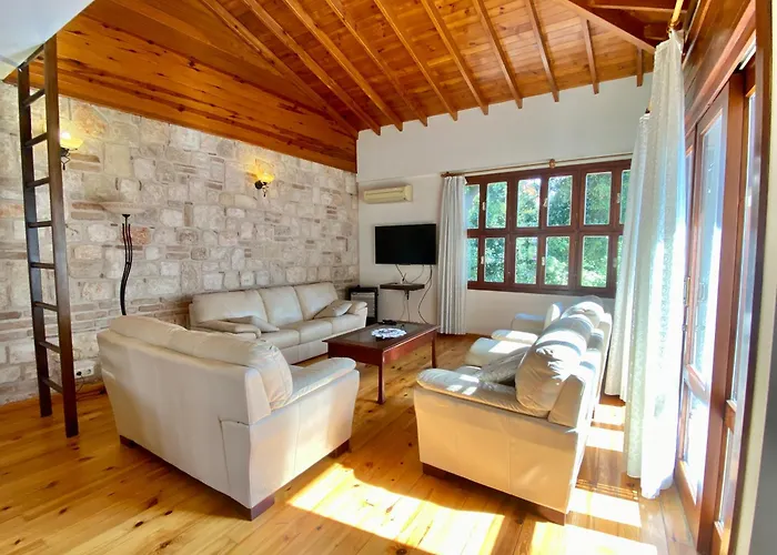 Attalos 2 * Αττάλεια