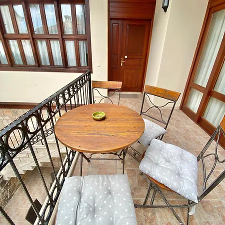 Attalos 2 Appartement